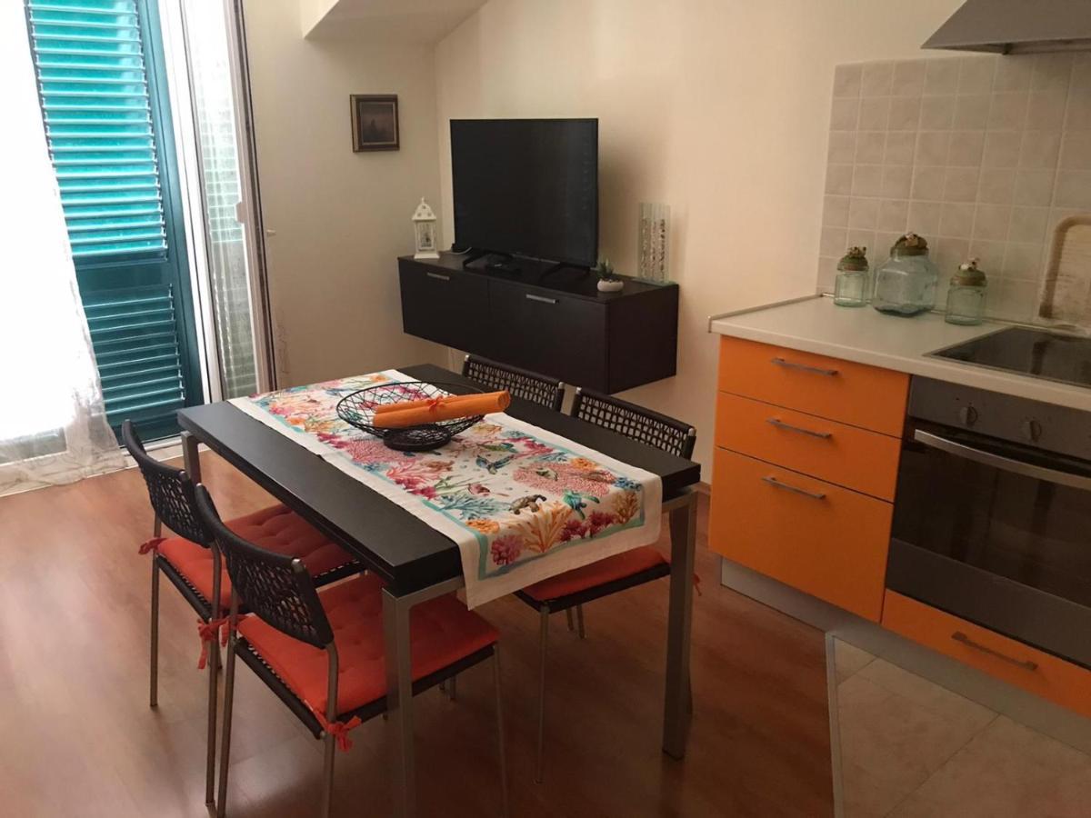 Apartmani Katarina Бол Екстер'єр фото