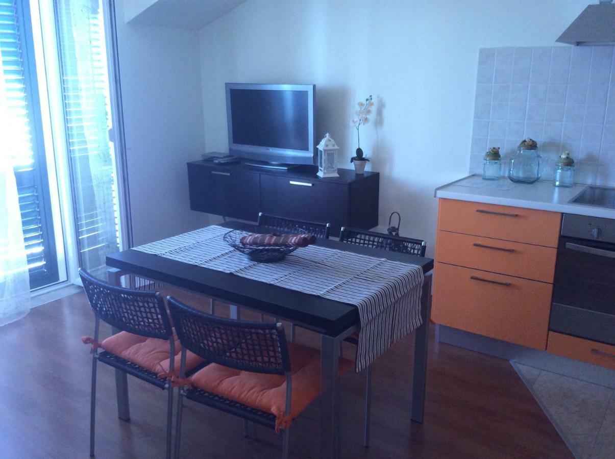 Apartmani Katarina Бол Екстер'єр фото