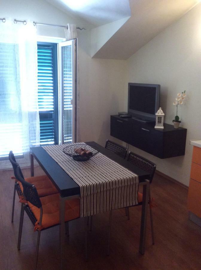 Apartmani Katarina Бол Екстер'єр фото