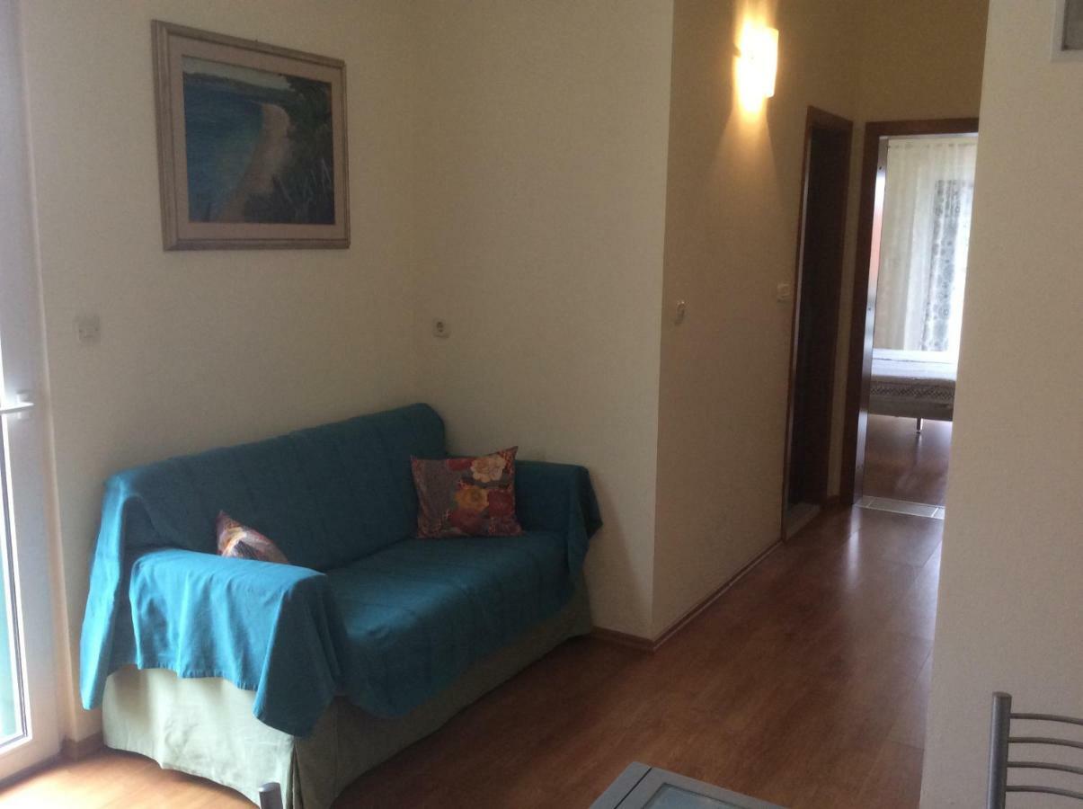Apartmani Katarina Бол Екстер'єр фото